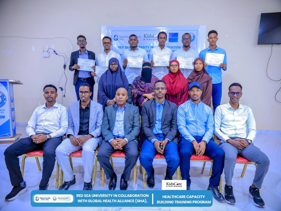 Honoring Student Success: Certificate Awarding Ceremony at Red Sea University