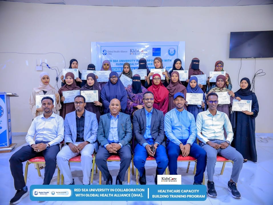 Honoring Student Success: Certificate Awarding Ceremony at Red Sea University