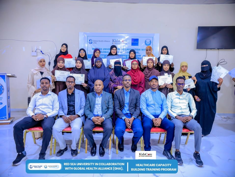 Honoring Student Success: Certificate Awarding Ceremony at Red Sea University